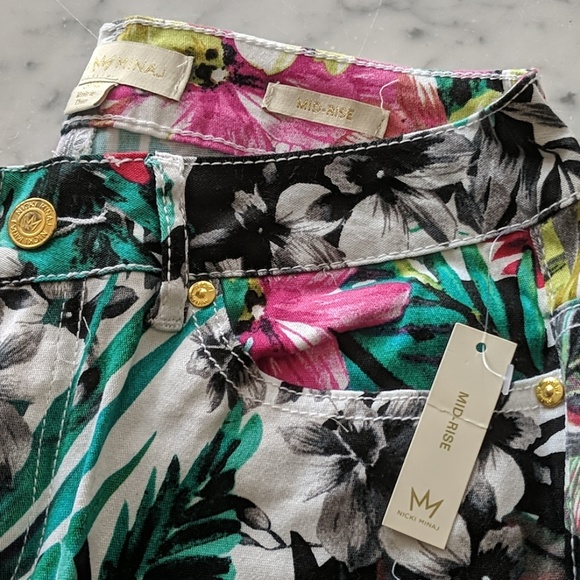 NWT Nikki Minaj Orchid Pant - Picture 2 of 4